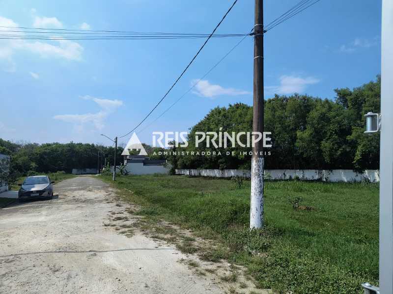 WhatsApp Image 2025-05-02 at 1 - 4