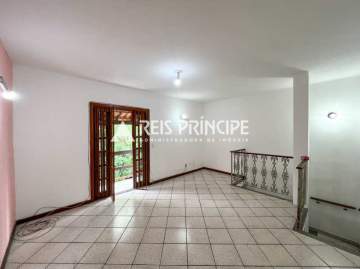 EXCELENTE CASA DUPLEX 2 QUARTOS, SENDO 1 SUÍTE PARA VENDA EM JACAREPAGUÁ - CA0618