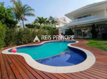 Ótima localização - MAGNIFICA CASA DUPLEX COM 5 SUÍTES MOBILIADA PARA ALUGAR NA BARRA DA TIJUCA - CA0624