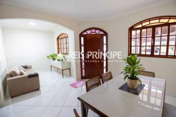 ÓTIMA CASA COM 03 QUARTOS SENDO 1 SUÍTE PARA VENDA EM CAMPO GRANDE - CA0637