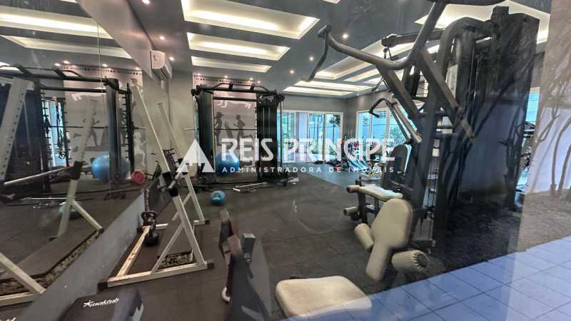 WhatsApp Image 2025-10-04 at 1 - 18