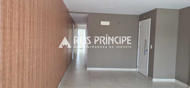 WhatsApp Image 2025-09-02 at 1 - 4