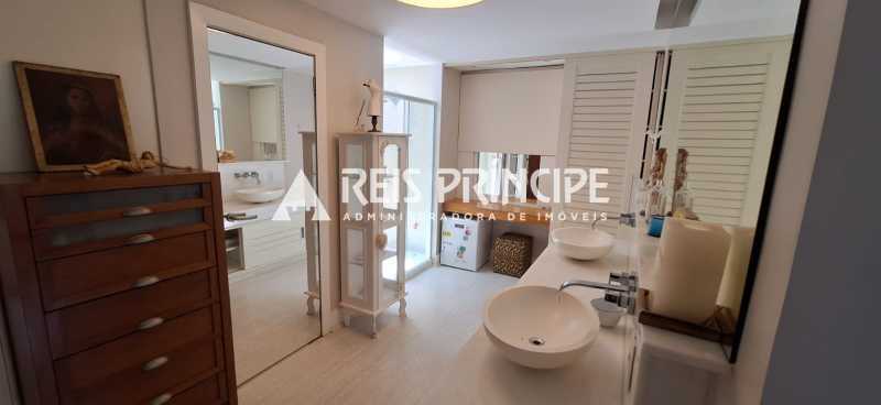 WhatsApp Image 2025-10-13 at 1 - 15