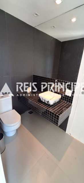 WhatsApp Image 2025-10-13 at 1 - 17