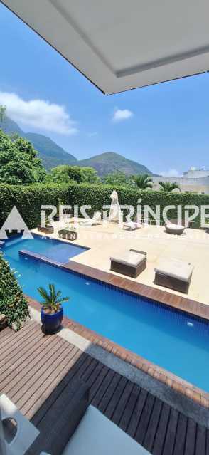 WhatsApp Image 2025-10-13 at 1 - 7