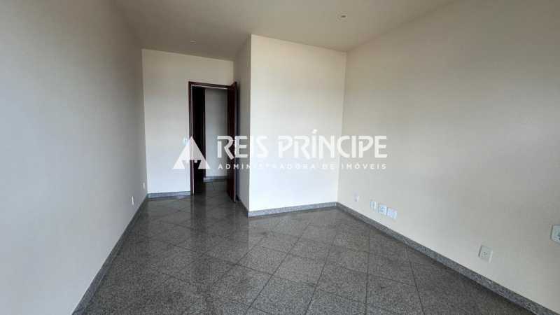 WhatsApp Image 2025-10-15 at 0 - 11