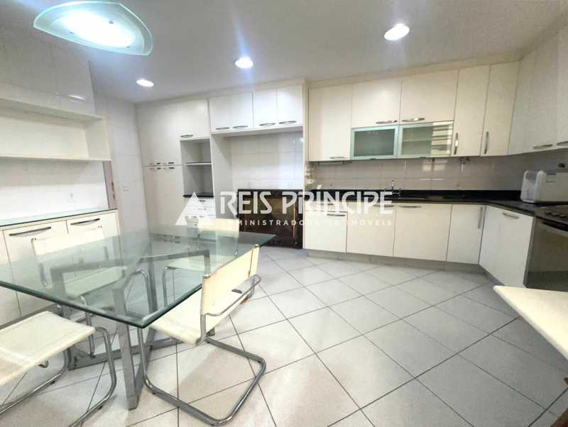 WhatsApp Image 2025-10-15 at 0 - 7