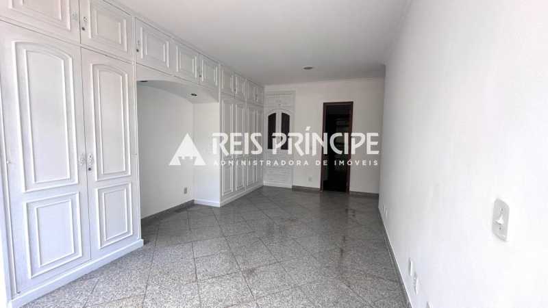 WhatsApp Image 2025-10-15 at 0 - 15