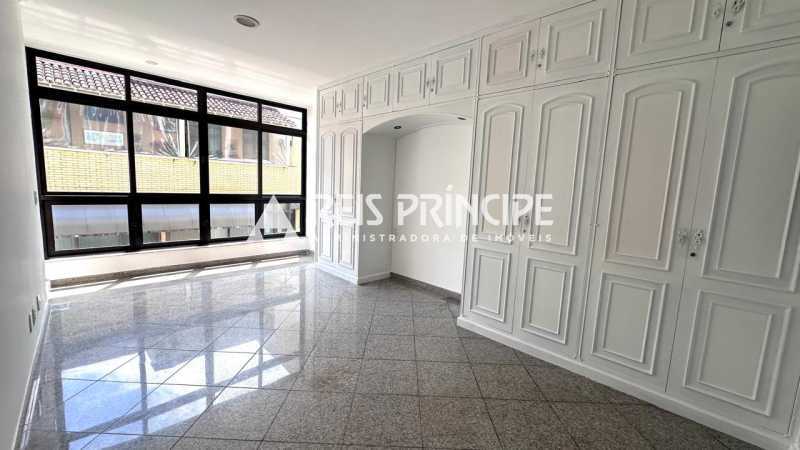 WhatsApp Image 2025-10-15 at 0 - 17