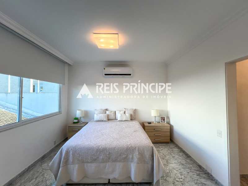 Conheça IMG_7576 do imóvel - CASA DUPLEX À VENDA NA BARRA DA TIJUCA | JARDIM MARAPENDI - CA0660 - 23 IMG_7576 - 23