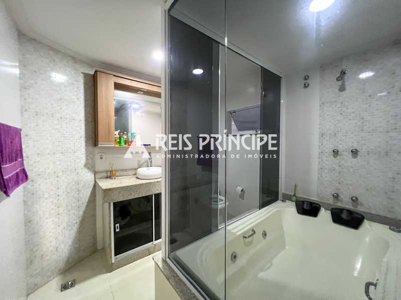 Conheça IMG_7618 do imóvel - EXCELENTE CASA TRIPLEX COM 4 SUÍTES PARA VENDA NA BARRA DA TIJUCA - CA0661 - 5 IMG_7618 - 5