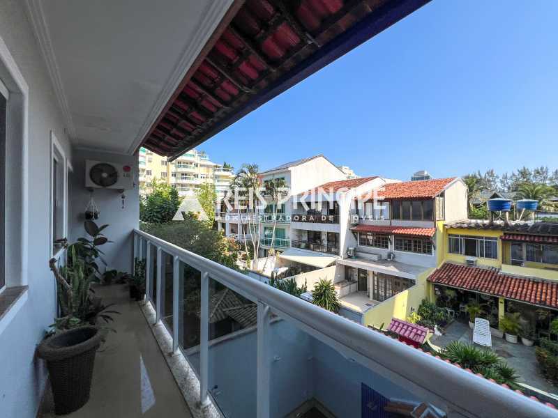 Conheça IMG_7641 do imóvel - EXCELENTE CASA TRIPLEX COM 4 SUÍTES PARA VENDA NA BARRA DA TIJUCA - CA0661 - 18 IMG_7641 - 18