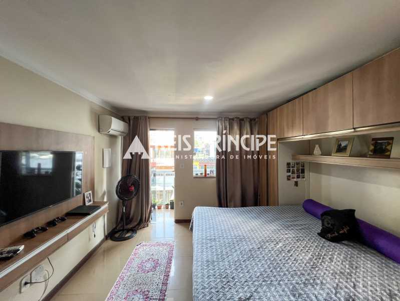 Conheça IMG_7650 do imóvel - EXCELENTE CASA TRIPLEX COM 4 SUÍTES PARA VENDA NA BARRA DA TIJUCA - CA0661 - 21 IMG_7650 - 21