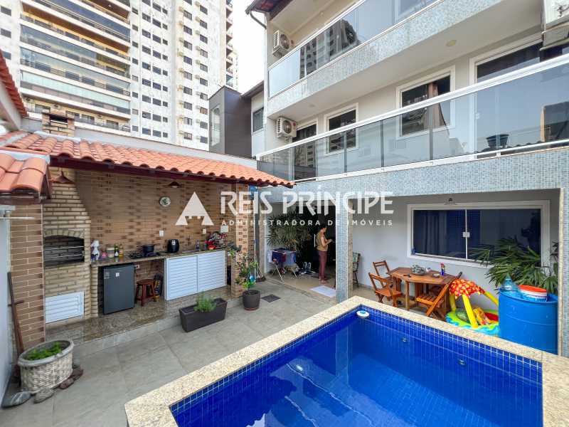 Conheça IMG_7670 do imóvel - EXCELENTE CASA TRIPLEX COM 4 SUÍTES PARA VENDA NA BARRA DA TIJUCA - CA0661 - 1 IMG_7670 - 1