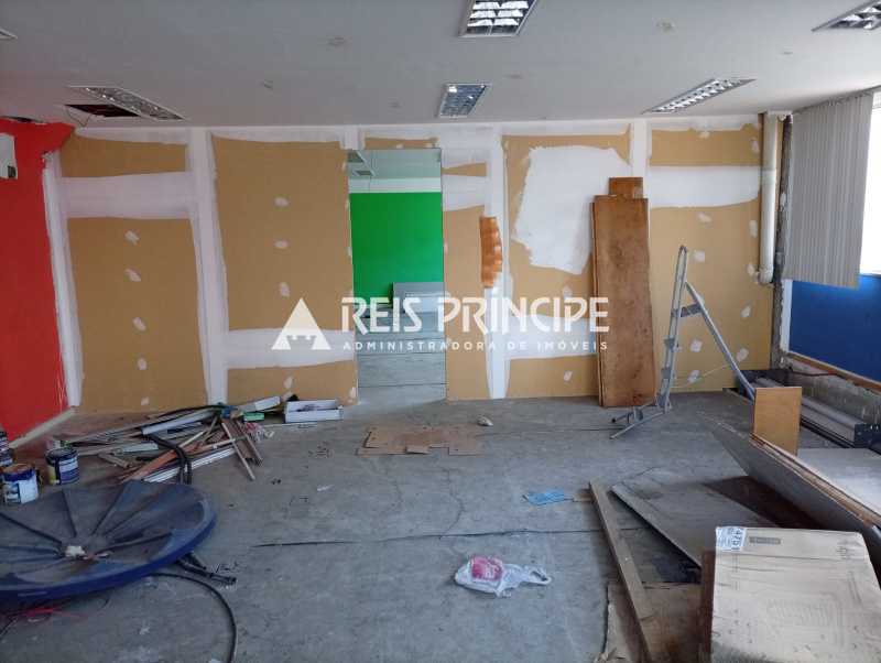 WhatsApp Image 2025-10-28 at 1 - 4