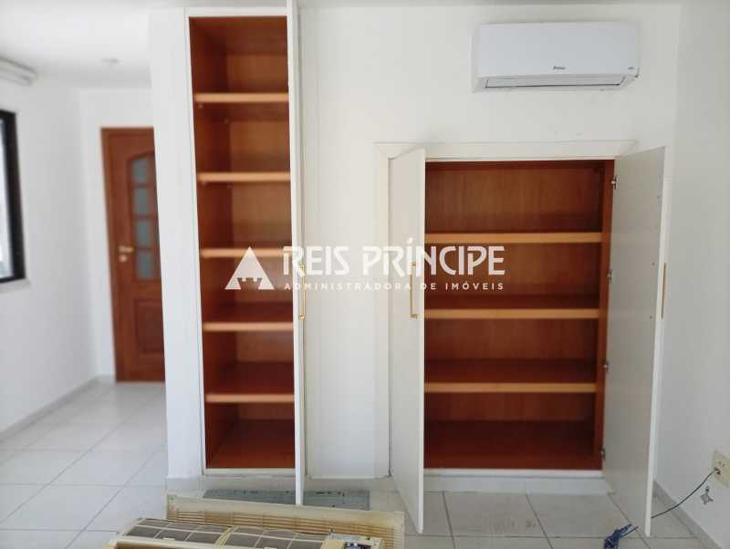 Conheça WhatsApp Image 2025-11-14 at 1 do imóvel - ÓTIMA COBERTURA DUPLEX 3 QUARTOS PARA ALUGAR NO RECREIO DOS BANDEIRANTES - CO0250 - 26 WhatsApp Image 2025-11-14 at 1 - 26