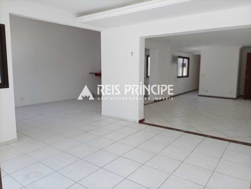 Conheça WhatsApp Image 2025-11-14 at 1 do imóvel - ÓTIMA COBERTURA DUPLEX 3 QUARTOS PARA ALUGAR NO RECREIO DOS BANDEIRANTES - CO0250 - 10 WhatsApp Image 2025-11-14 at 1 - 10