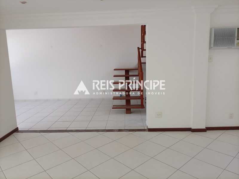 Conheça WhatsApp Image 2025-11-14 at 1 do imóvel - ÓTIMA COBERTURA DUPLEX 3 QUARTOS PARA ALUGAR NO RECREIO DOS BANDEIRANTES - CO0250 - 28 WhatsApp Image 2025-11-14 at 1 - 28