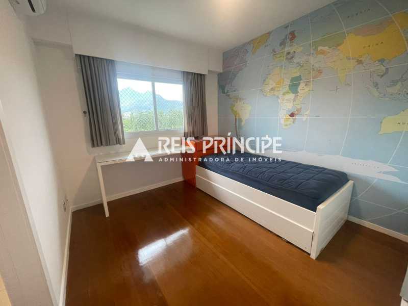 WhatsApp Image 2025-11-17 at 1 - 16