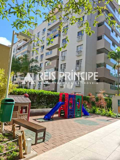 WhatsApp Image 2025-12-01 at 1 - 17