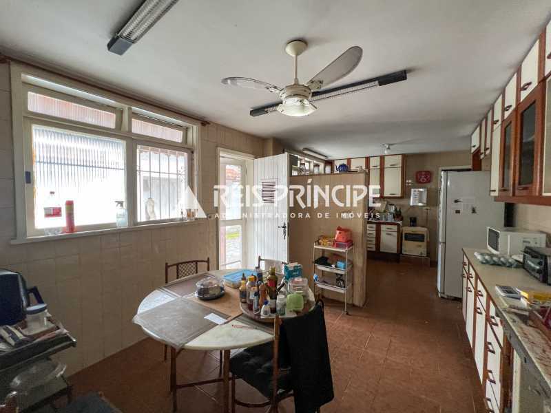 Conheça IMG_6806 do imóvel - EXCELENTE CASA DUPLEX 4 QUARTOS, SENDO 1 SUÍTE PARA VENDA NO RECREIO - CA0680 - 25 IMG_6806 - 25