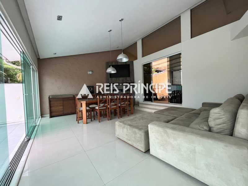 WhatsApp Image 2025-12-16 at 0 - 21