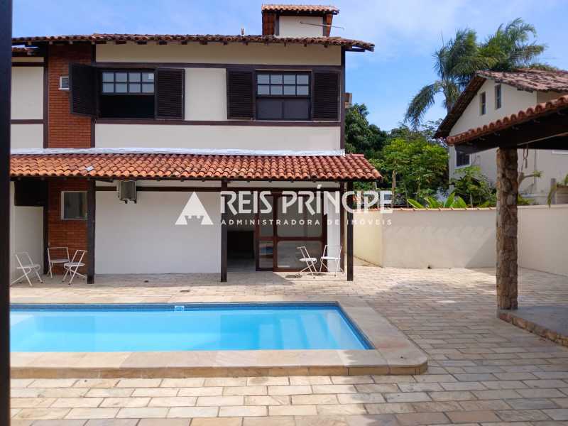 Conheça WhatsApp Image 2025-12-17 at 1 do imóvel - OTIMA CASA DUPLEX 5 QUARTOS, SENDO 2 SUÍTES PARA ALUGAR NA BARRA DA TIJUCA - CA0682 - 1 WhatsApp Image 2025-12-17 at 1 - 1