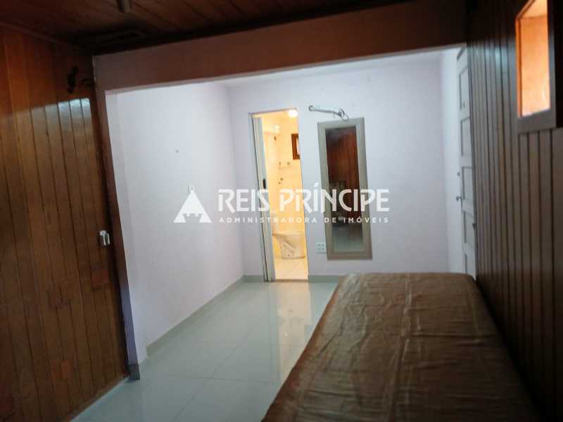 Conheça WhatsApp Image 2025-12-17 at 1 do imóvel - OTIMA CASA DUPLEX 5 QUARTOS, SENDO 2 SUÍTES PARA ALUGAR NA BARRA DA TIJUCA - CA0682 - 24 WhatsApp Image 2025-12-17 at 1 - 24