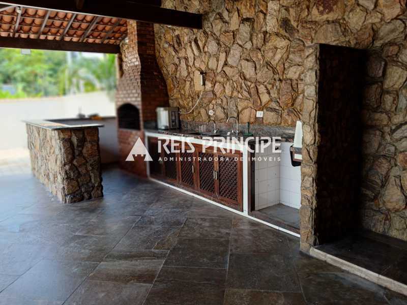 Conheça WhatsApp Image 2025-12-17 at 1 do imóvel - OTIMA CASA DUPLEX 5 QUARTOS, SENDO 2 SUÍTES PARA ALUGAR NA BARRA DA TIJUCA - CA0682 - 27 WhatsApp Image 2025-12-17 at 1 - 27