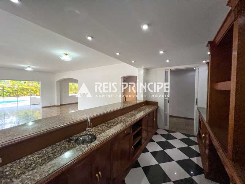 Conheça IMG_4668 do imóvel - EXCELENTE CASA DUPLEX 3 QUARTOS, SENDO 1 SUÍTE PARA ALUGAR NA BARRA DA TIJUCA - CA0696 - 13 IMG_4668 - 13