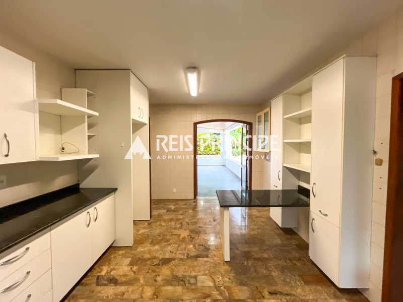 Conheça IMG_4674 do imóvel - EXCELENTE CASA DUPLEX 3 QUARTOS, SENDO 1 SUÍTE PARA ALUGAR NA BARRA DA TIJUCA - CA0696 - 15 IMG_4674 - 15