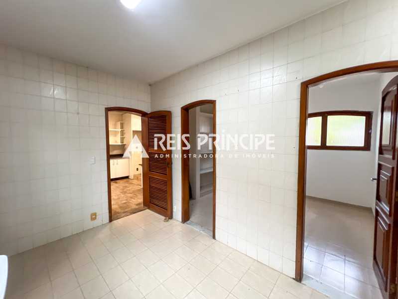 Conheça IMG_4677 do imóvel - EXCELENTE CASA DUPLEX 3 QUARTOS, SENDO 1 SUÍTE PARA ALUGAR NA BARRA DA TIJUCA - CA0696 - 17 IMG_4677 - 17