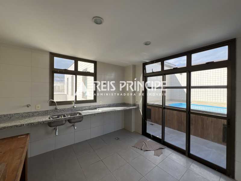 IMG_7375 - 5