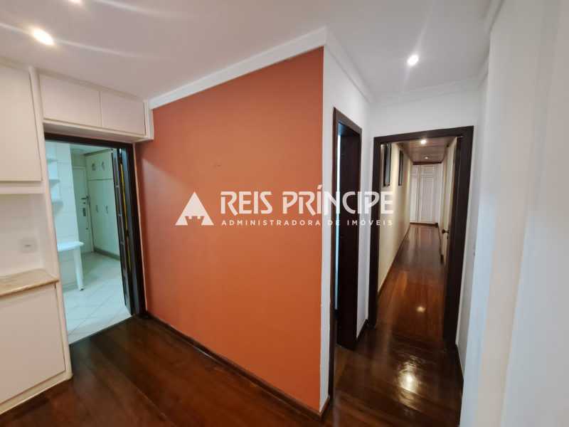 Conheça WhatsApp Image 2026-05-13 at 1 do imóvel - EXCELENTE APARTAMENTO 3 QUARTOS, SENDO 1 SUÍTE PARA ALUGAR NO JARDIM OCEÂNICO - AP3366 - 8 WhatsApp Image 2026-05-13 at 1 - 8