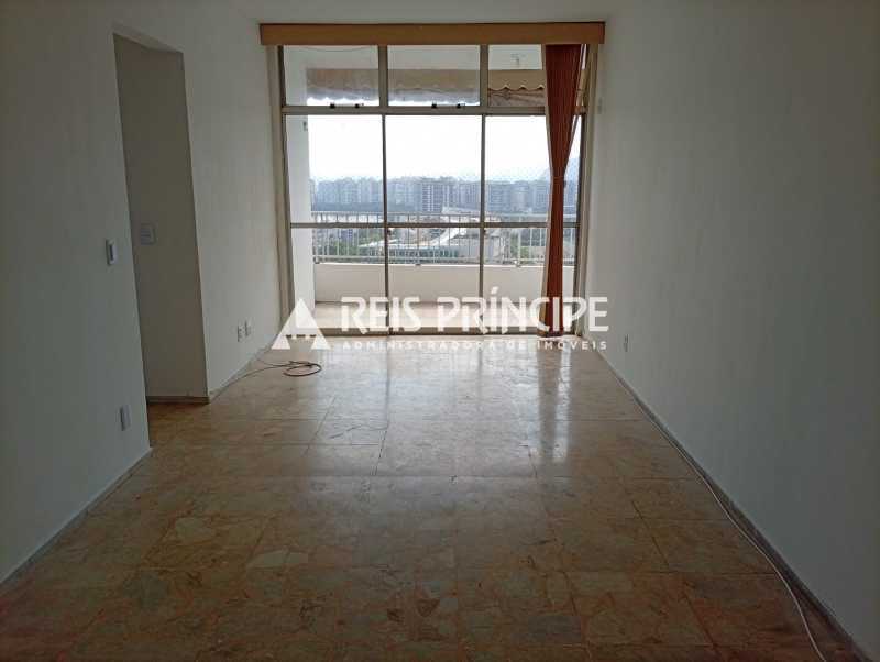 Conheça WhatsApp Image 2026-05-28 at 2 do imóvel - ÓTIMO APARTAMENTO 2 QUARTOS, SENDO 1 SUÍTE PARA ALUGAR NA BARRA DA TIJUCA | ROSA DOS MARES - AP3380 - 1 WhatsApp Image 2026-05-28 at 2 - 1
