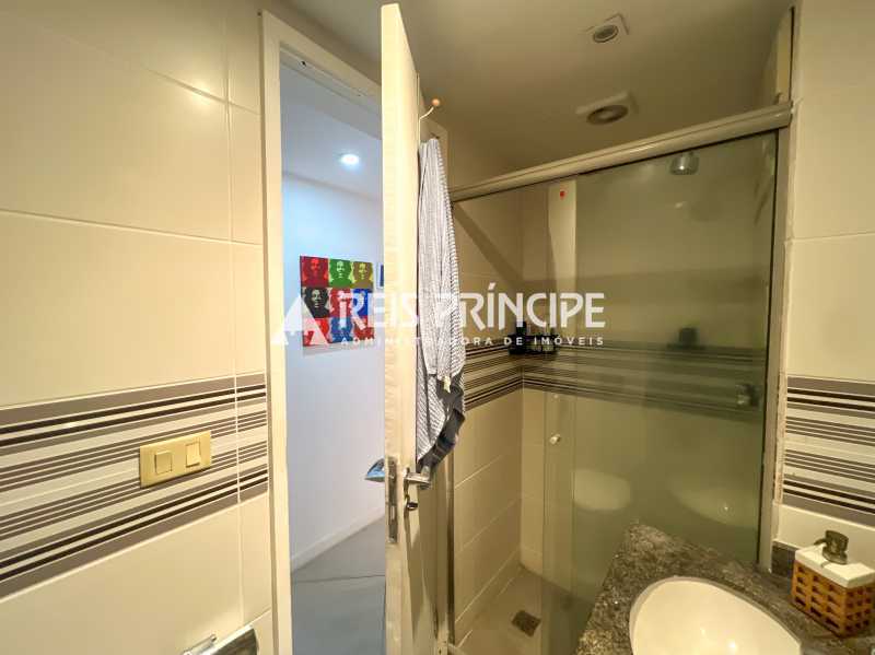 Conheça IMG_1979 do imóvel - EXCELENTE APARTAMENTO DE 2 QUARTOS, SENDO 1 SUÍTE PARA LOCAÇÃO | ABM - AP3420 - 15 IMG_1979 - 15