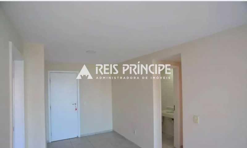 Conheça WhatsApp Image 2026-07-02 at 0 do imóvel - EXCELENTE APARTAMENTO DE 2 QUARTOS, SENDO 1 SUÍTE PARA ALUGAR NA BARRA DA TIJUCA - AP3427 - 2 WhatsApp Image 2026-07-02 at 0 - 2
