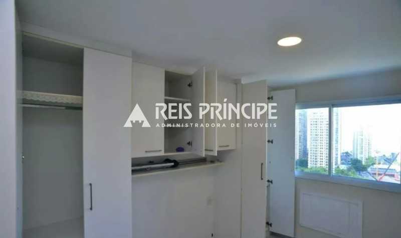 Conheça WhatsApp Image 2026-07-02 at 0 do imóvel - EXCELENTE APARTAMENTO DE 2 QUARTOS, SENDO 1 SUÍTE PARA ALUGAR NA BARRA DA TIJUCA - AP3427 - 5 WhatsApp Image 2026-07-02 at 0 - 5