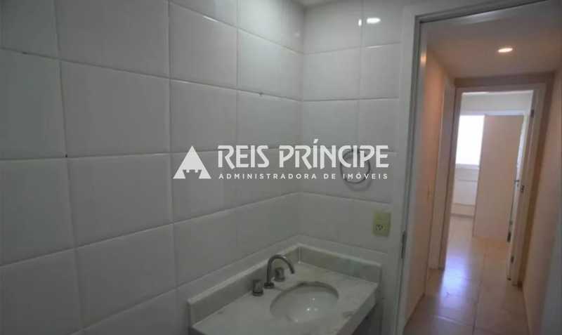 Conheça WhatsApp Image 2026-07-02 at 0 do imóvel - EXCELENTE APARTAMENTO DE 2 QUARTOS, SENDO 1 SUÍTE PARA ALUGAR NA BARRA DA TIJUCA - AP3427 - 7 WhatsApp Image 2026-07-02 at 0 - 7
