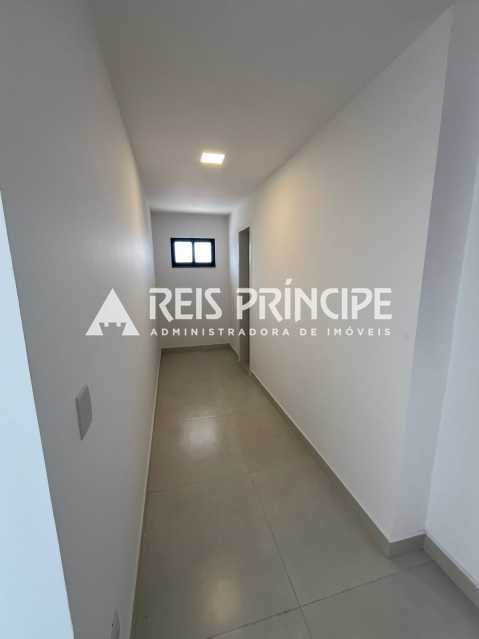 Conheça WhatsApp Image 2026-08-03 at 1 do imóvel - EXCELENTE CASA TRIPLEX COM 3 SUÍTES PARA VENDA EM VARGEM PEQUENA - CA0752 - 21 WhatsApp Image 2026-08-03 at 1 - 21