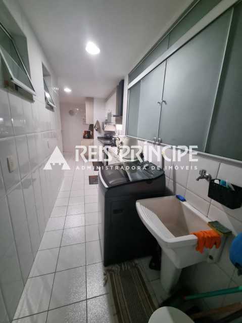 Conheça WhatsApp Image 2026-08-21 at 1 do imóvel - ÓTIMO APARTAMENTO MOBILIADO 3 QUARTOS, SENDO 2 SUÍTES PARA VENDA NO RECREIO - AP3459 - 10 WhatsApp Image 2026-08-21 at 1 - 10