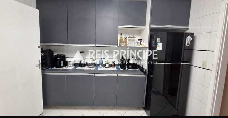 Conheça WhatsApp Image 2026-08-27 at 1 do imóvel - APARTAMENTO DUPLEX COM 3 SUÍTES PARA VENDA EM VARGEM PEQUENA | CASAS VOGUE - AP3462 - 12 WhatsApp Image 2026-08-27 at 1 - 12