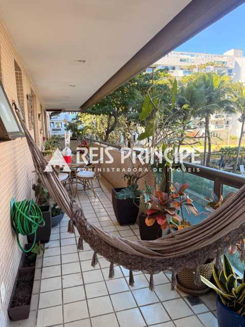 Conheça WhatsApp Image 2026-08-31 at 1 do imóvel - EXCELENTE APARTAMENTO 3 QUARTOS, SENDO 1 SUÍTE PARA ALUGAR NA BARRA DA TIJUCA | ALFA BARRA - AP3464 - 1 WhatsApp Image 2026-08-31 at 1 - 1