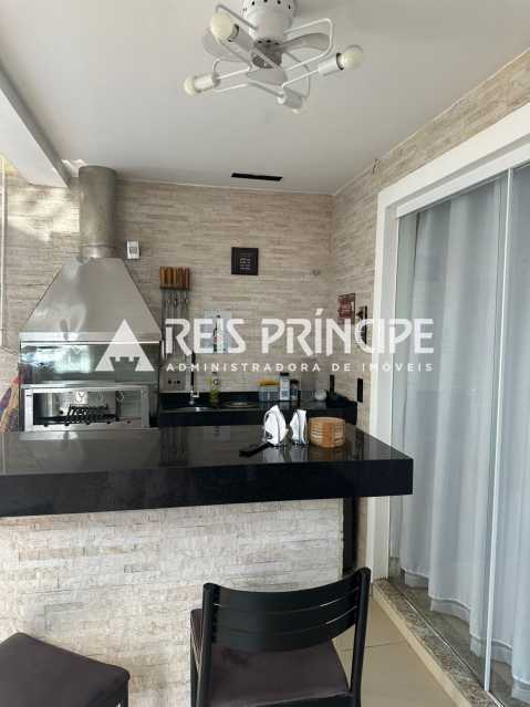 Conheça WhatsApp Image 2026-09-01 at 1 do imóvel - ÓTIMA CASA TRIPLEX 4 QUARTOS, SENDO 3 SUÍTES PARA VENDA NO RECREIO DOS BANDEIRANTES - CA0758 - 6 WhatsApp Image 2026-09-01 at 1 - 6