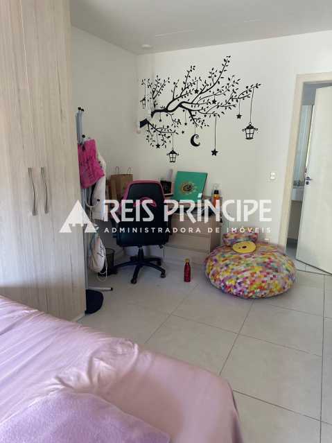 Conheça WhatsApp Image 2026-09-01 at 1 do imóvel - ÓTIMA CASA TRIPLEX 4 QUARTOS, SENDO 3 SUÍTES PARA VENDA NO RECREIO DOS BANDEIRANTES - CA0758 - 17 WhatsApp Image 2026-09-01 at 1 - 17