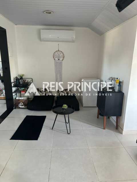 Conheça WhatsApp Image 2026-09-01 at 1 do imóvel - ÓTIMA CASA TRIPLEX 4 QUARTOS, SENDO 3 SUÍTES PARA VENDA NO RECREIO DOS BANDEIRANTES - CA0758 - 24 WhatsApp Image 2026-09-01 at 1 - 24