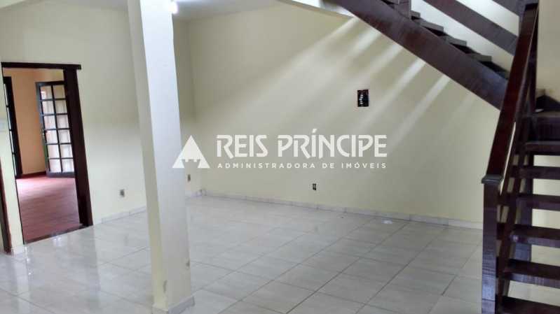 Conheça WhatsApp Image 2026-09-03 at 1 do imóvel - ÓTIMA CASA TRIPLEX 3 QUARTOS, SENDO 2 SUÍTE PARA VENDA EM VARGEM PEQUENA - CA0761 - 12 WhatsApp Image 2026-09-03 at 1 - 12