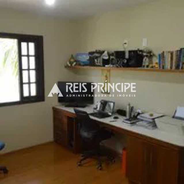Conheça WhatsApp Image 2026-09-29 at 1 do imóvel - EXCELENTE CASA DE 3 QUARTOS, SENDO 2 SUÍTES PARA VENDA NA FREGUESIA - CA8889 - 17 WhatsApp Image 2026-09-29 at 1 - 17