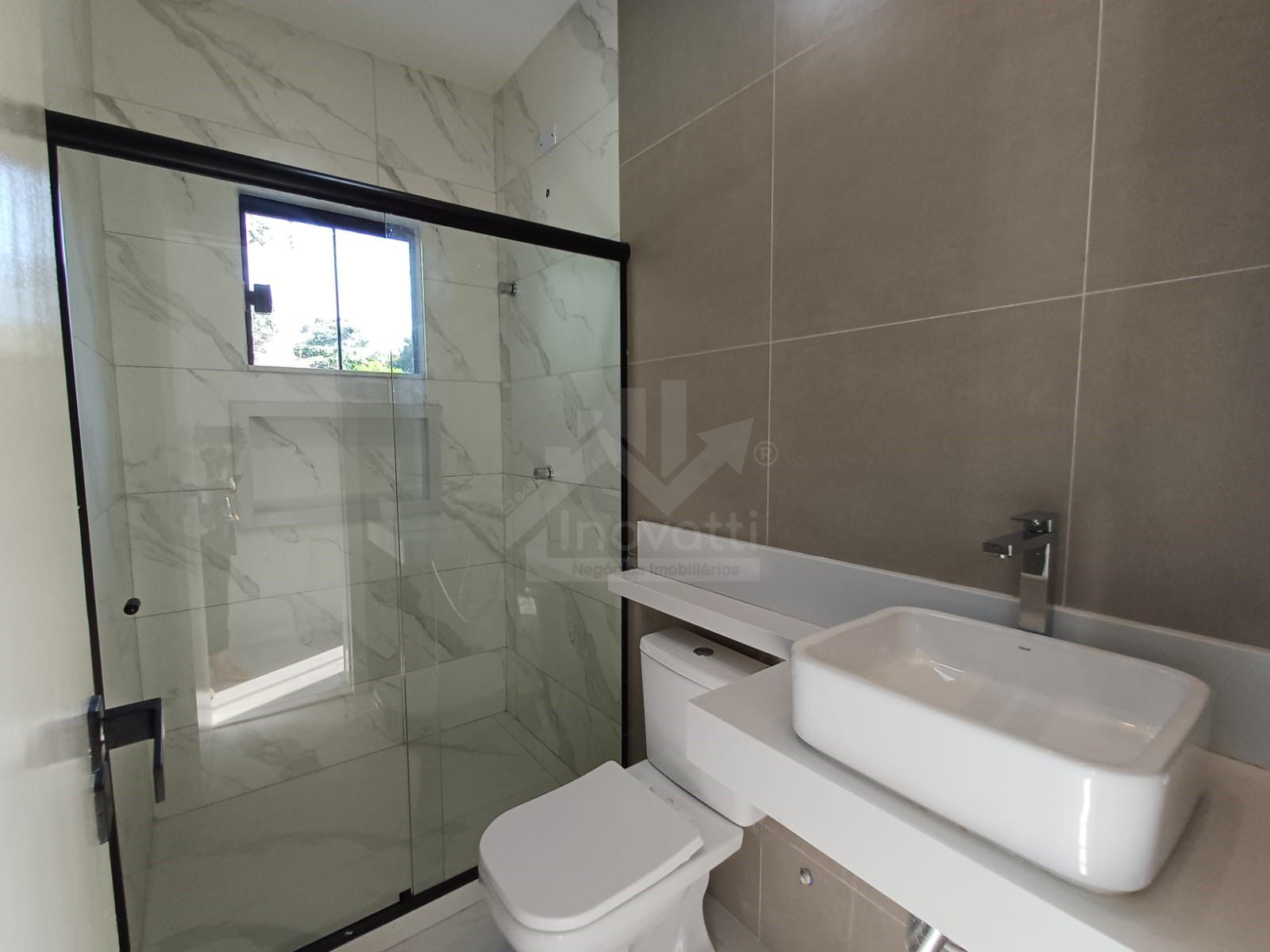 Conheça banheiro social 1.1 do imóvel - Casa em Condomínio 3 quartos à venda Ubatiba, Maricá - R$ 795.000 - CA1245 - 11 banheiro social 1.1 - 11