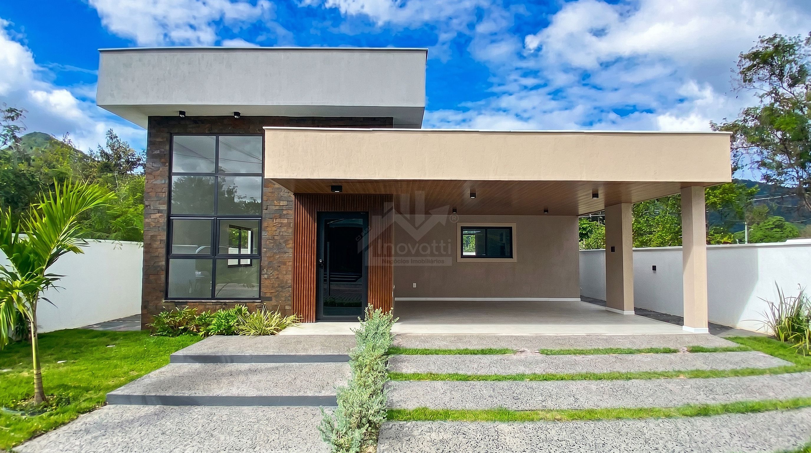 Fachada - 1